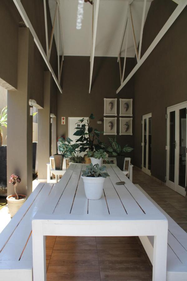 The Calitz Hotel Calitzdorp Exterior photo