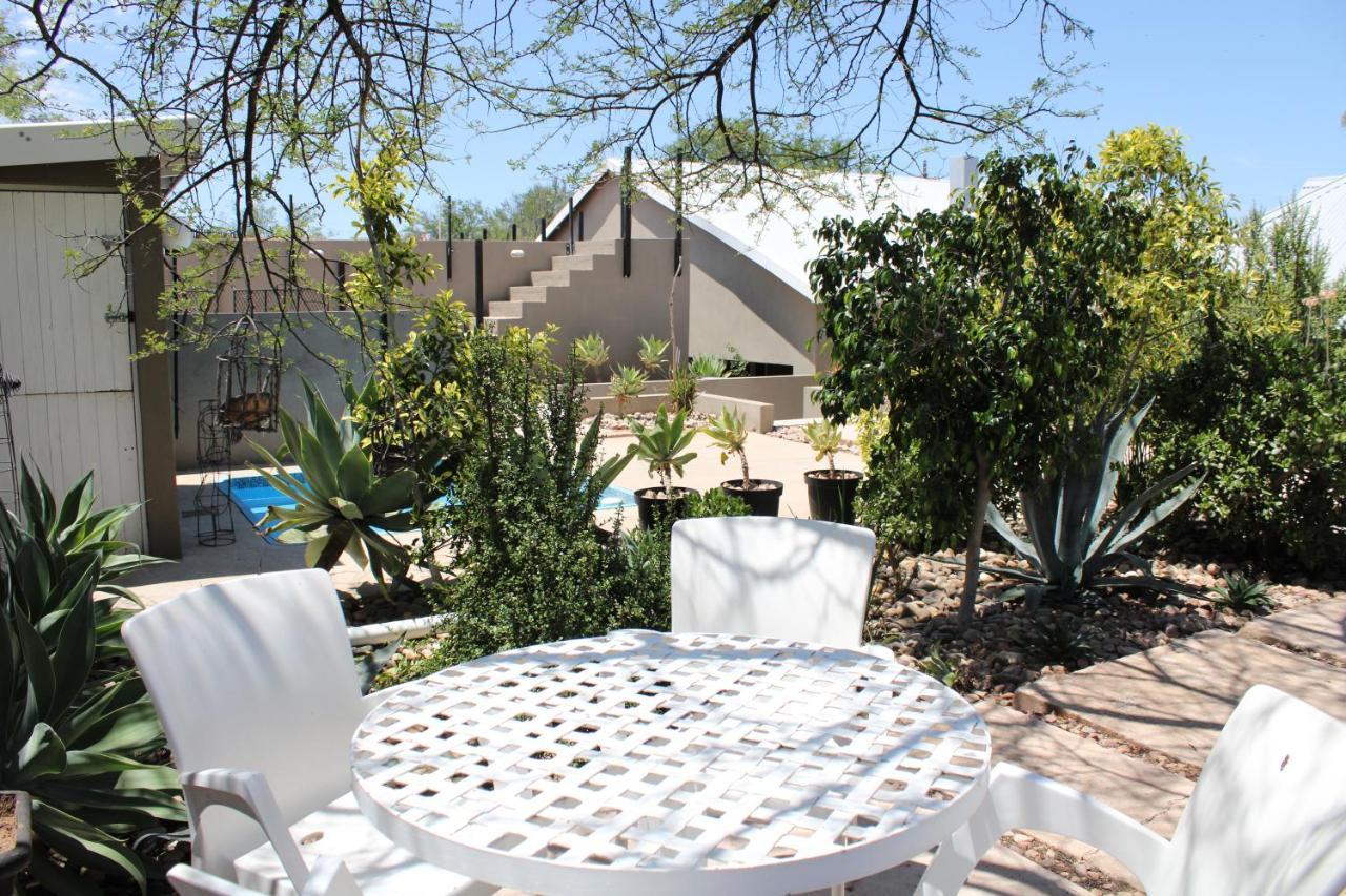 The Calitz Hotel Calitzdorp Exterior photo