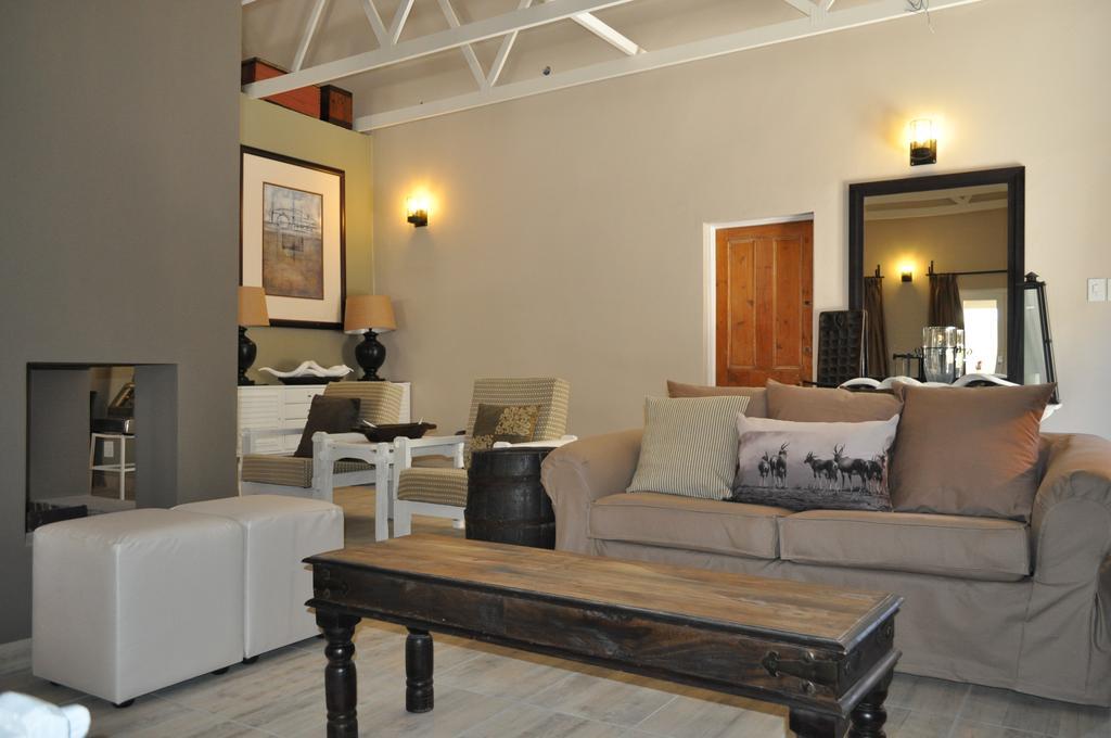 The Calitz Hotel Calitzdorp Exterior photo